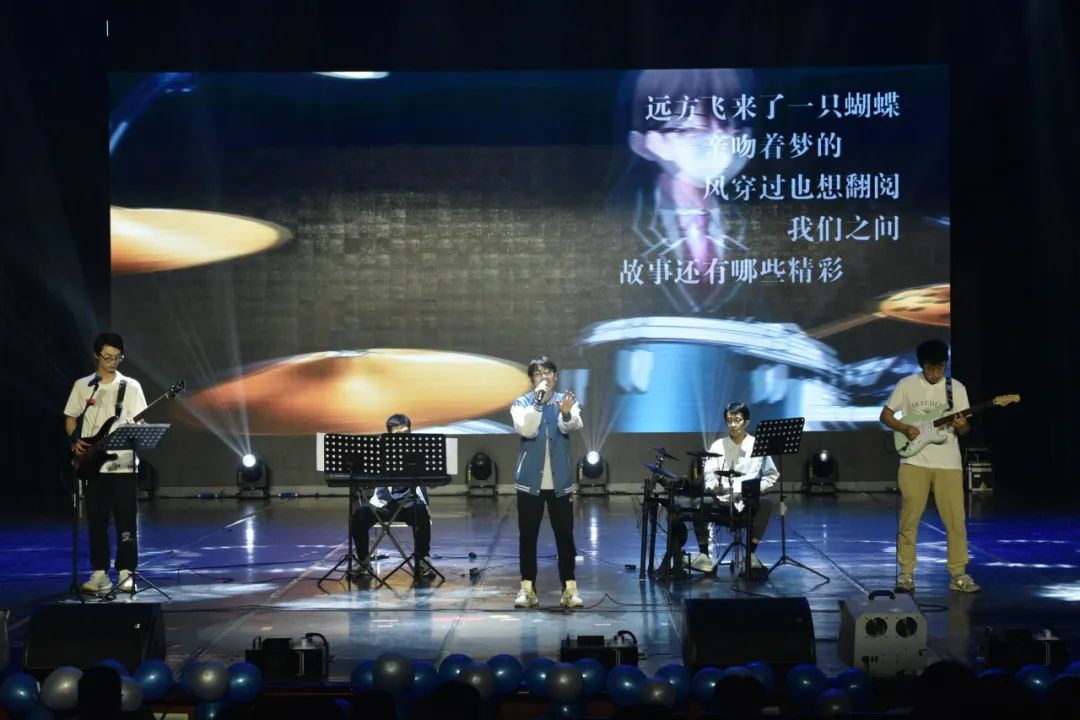 电竞比分